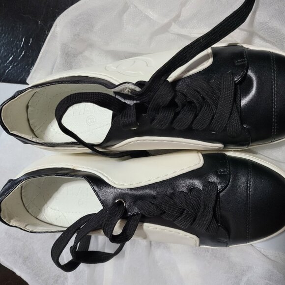 Chanel Shoes Size 37 - Picture 1 of 3